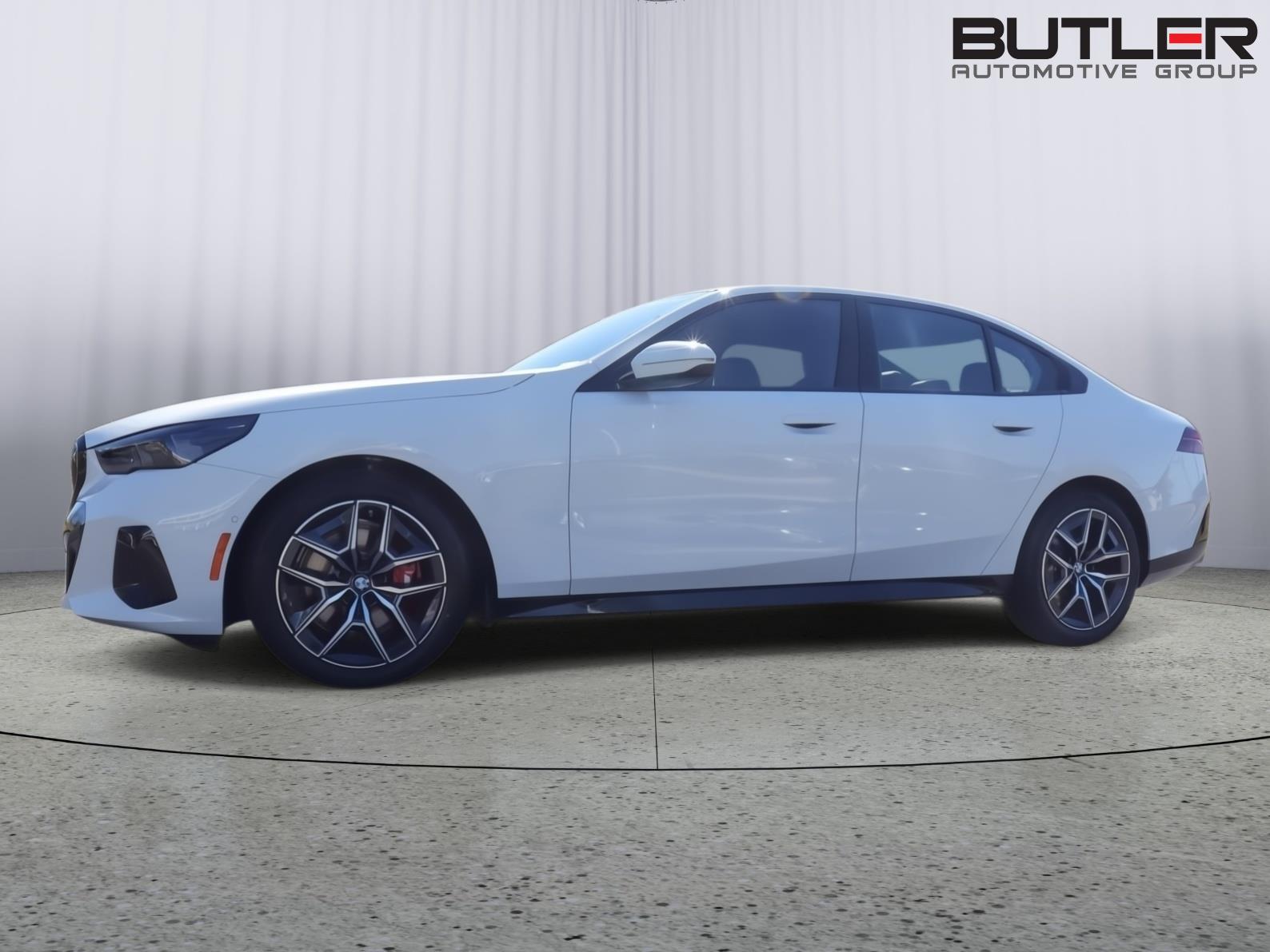 2026 BMW i5 eDrive40 Sedan's photo