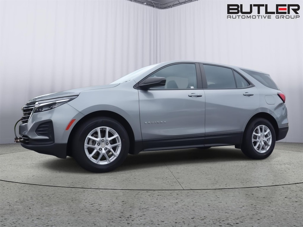 Used 2024 Chevrolet Equinox LS SUV