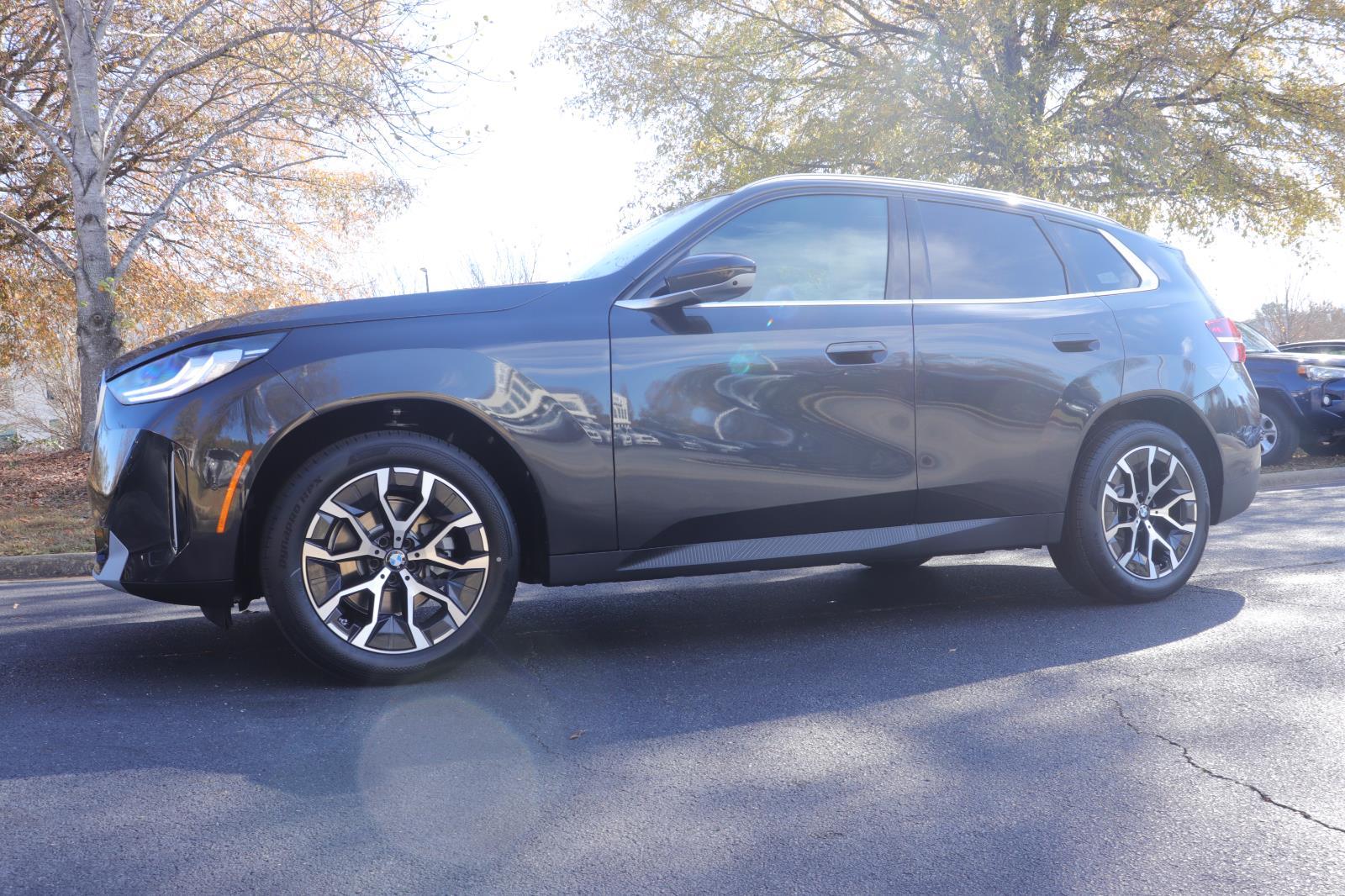 2026 BMW X3 30's photo