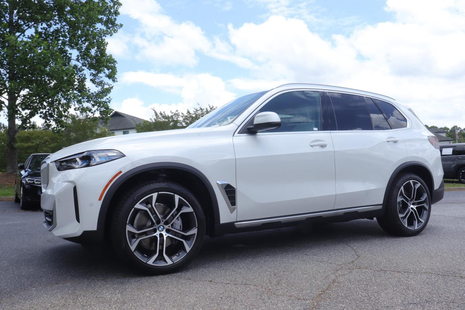 2026 BMW X5 sDrive40i's photo
