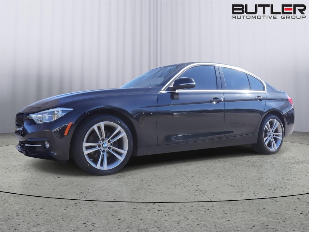 Used 2018 BMW 3 Series 330i Sedan