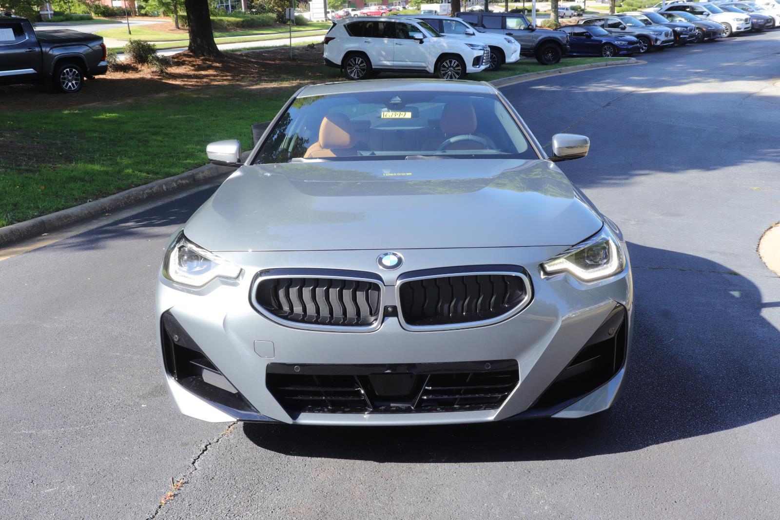2025 Bmw 230i photo 3