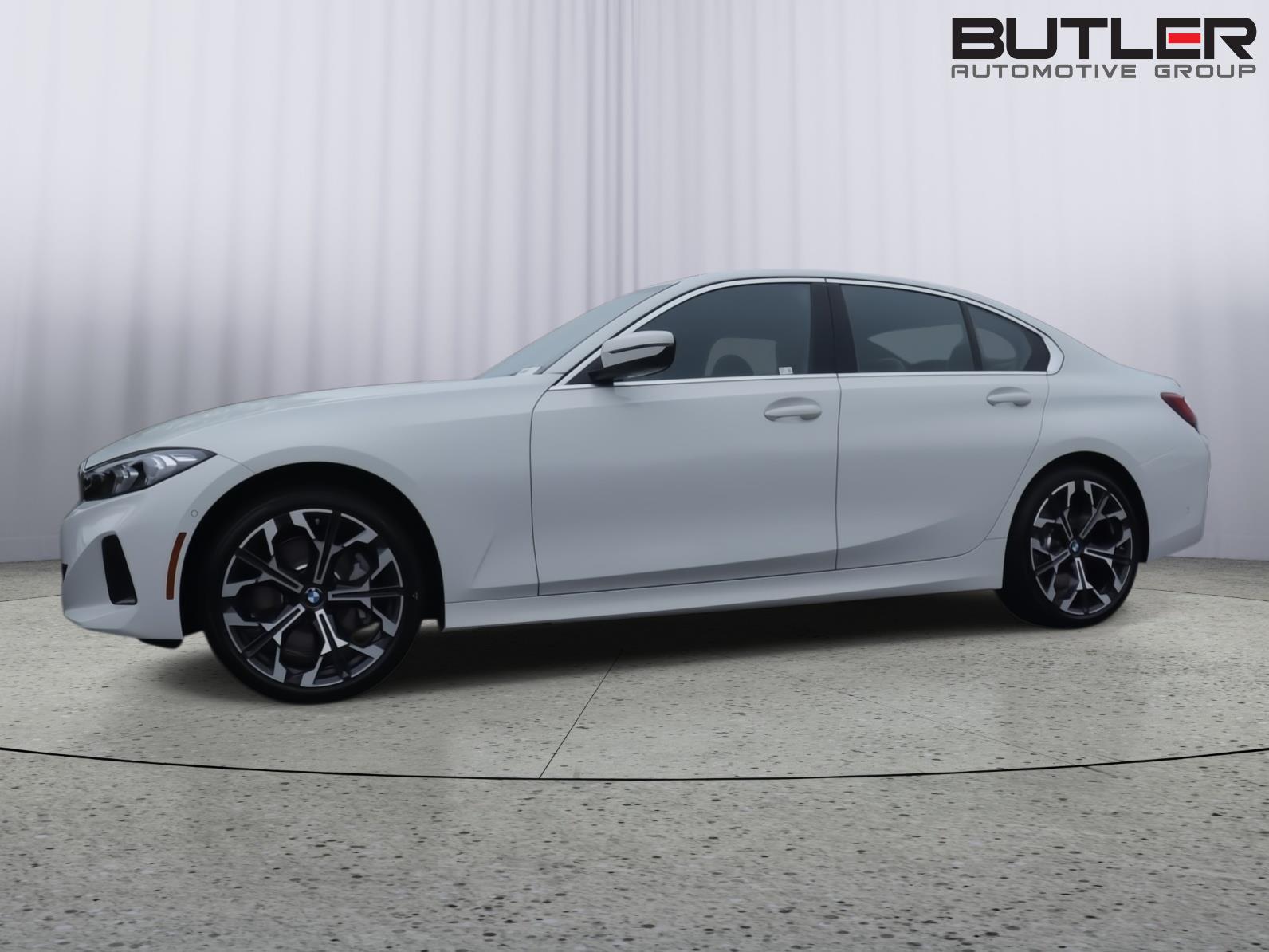 2026 BMW 3 Series 330i Sedan's photo