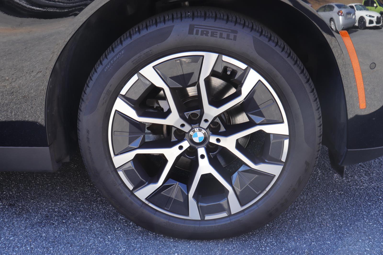 2025 BMW X3 30 - Photo 42