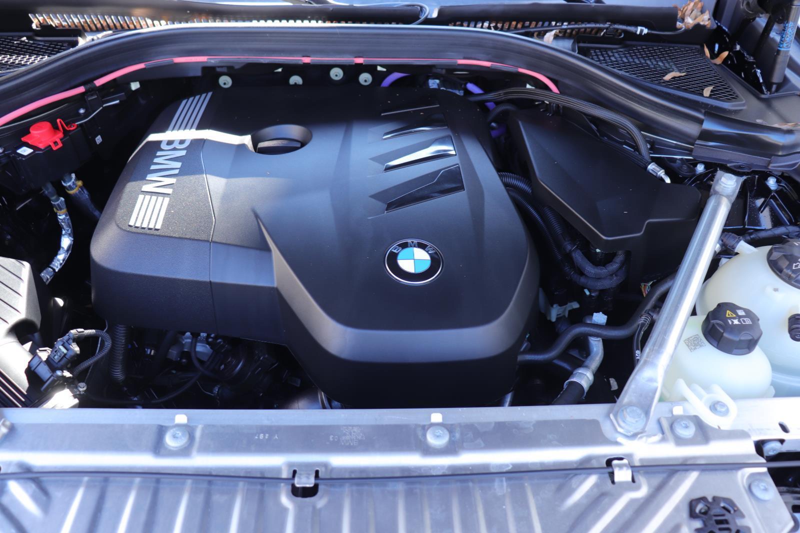 2025 BMW X3 30 - Photo 38