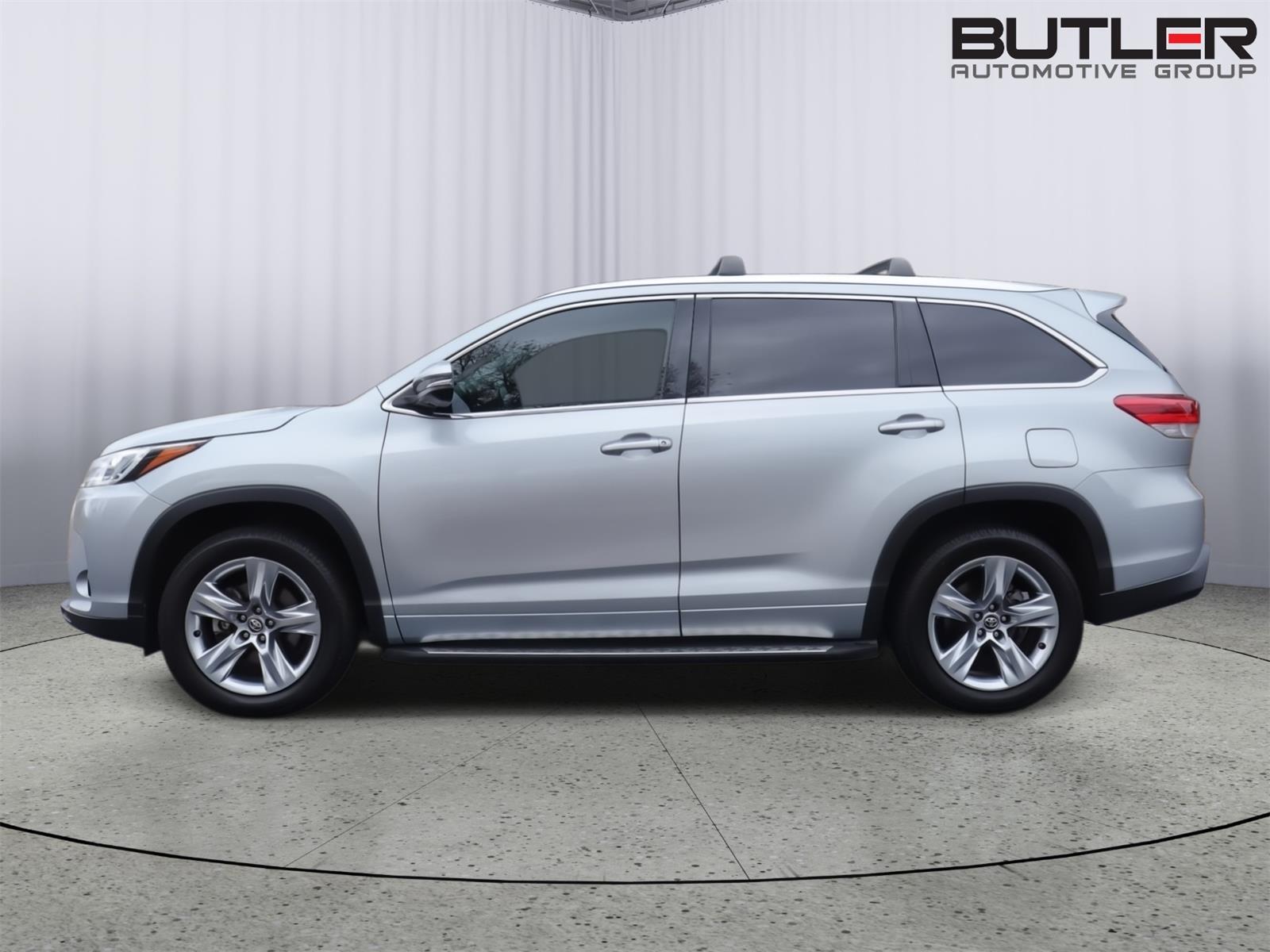 2017 Toyota Highlander Limited photo 4