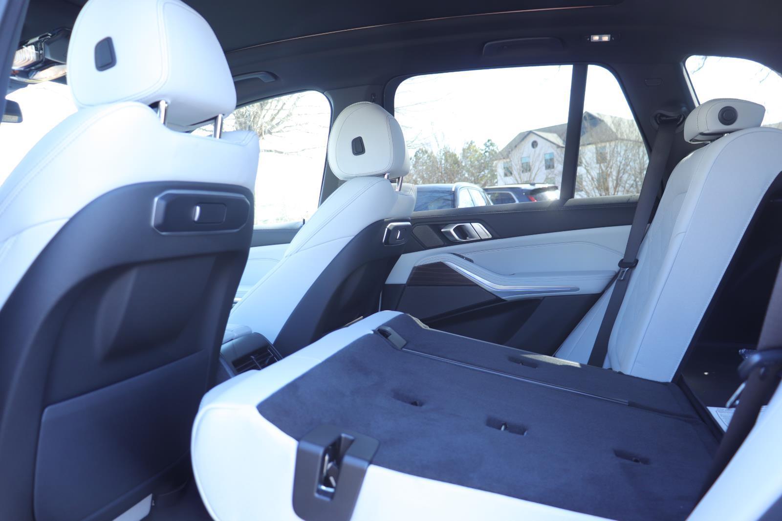 2026 BMW X5 40i - Photo 14