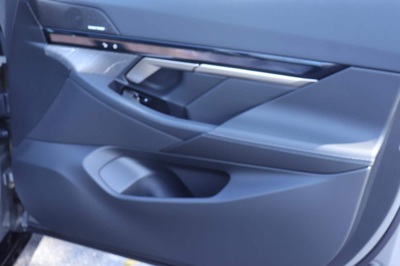 2027 BMW 5 Series 530i - Photo 16