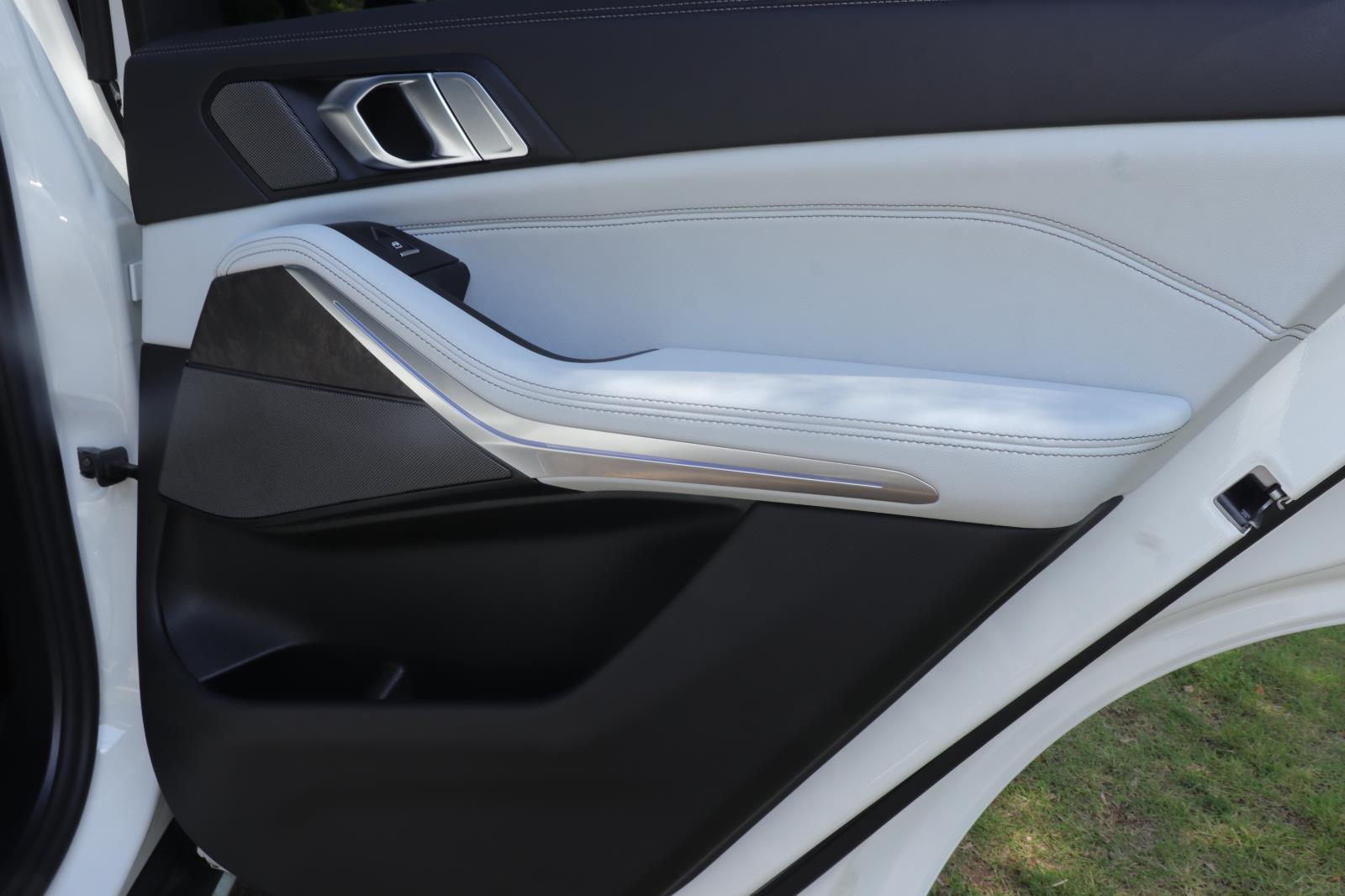 2026 BMW X5 40i - Photo 21