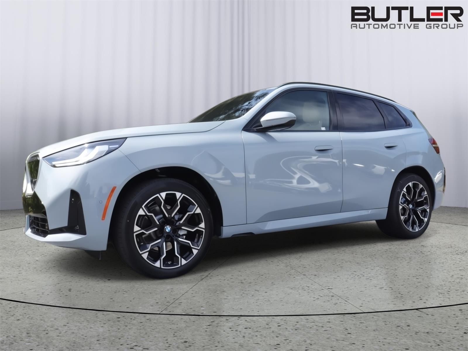 2026 BMW X3 30 XDRIVE's photo