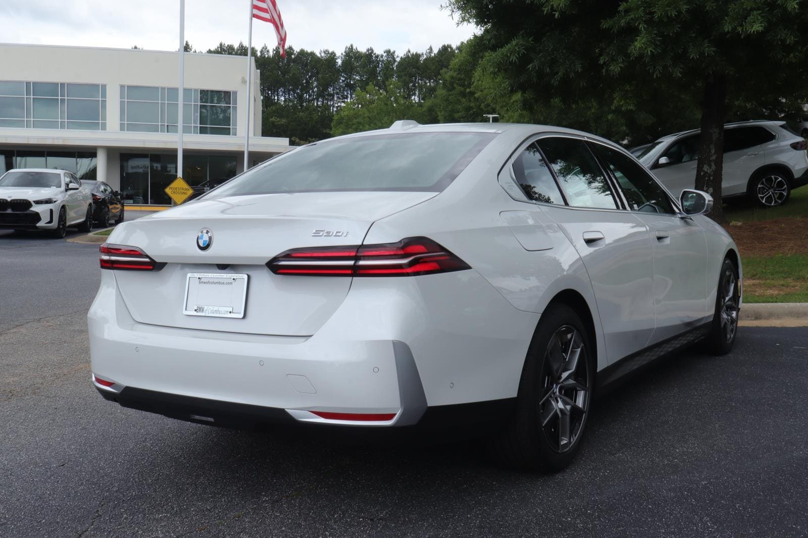 2027 BMW 5 Series 530i - Photo 6