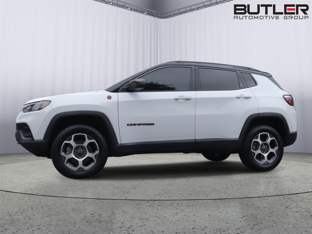 Used 2022 Jeep Compass Trailhawk SUV
