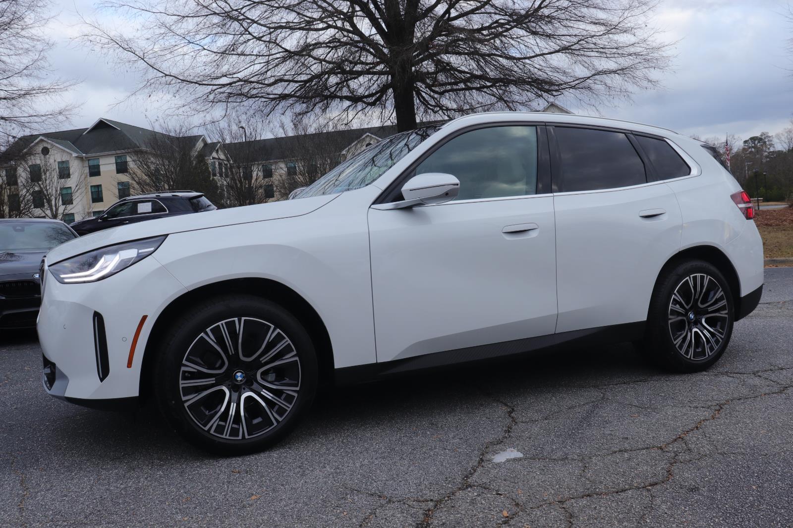 2026 BMW X3 30's photo