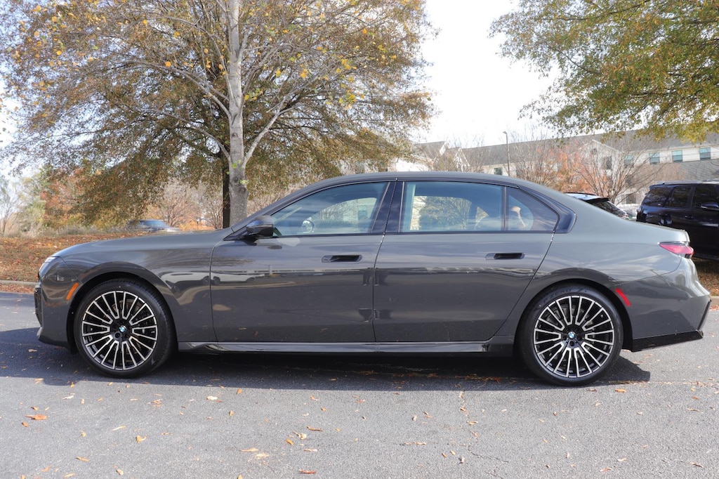 New 2026 BMW 7 Series 740i Sedan