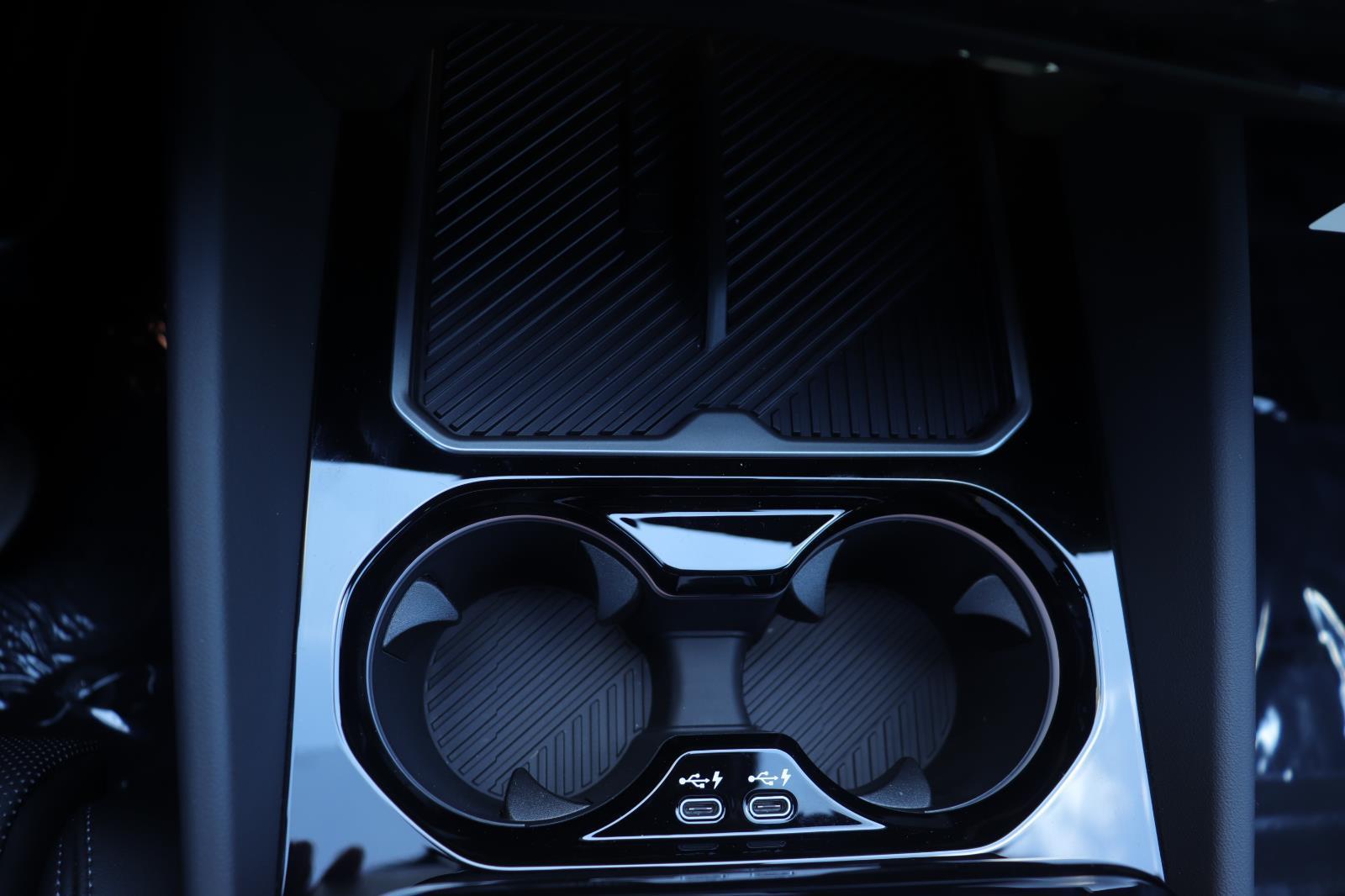 2026 BMW 5 Series 530i - Photo 34
