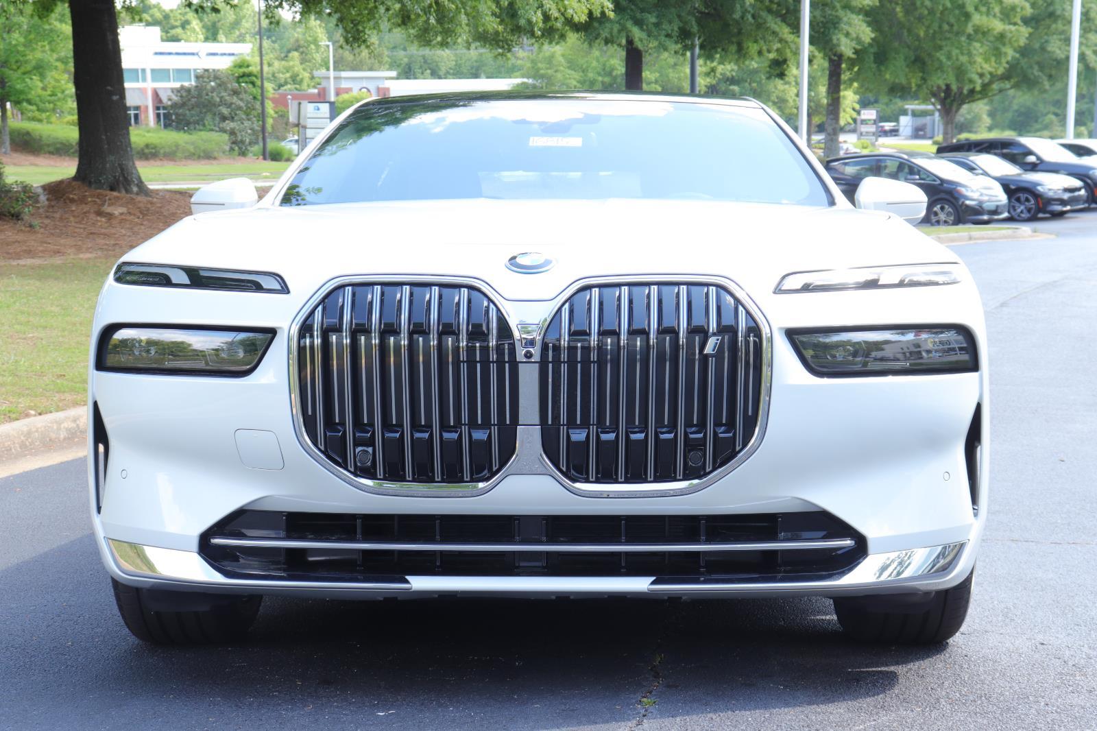 2025 Bmw i7 eDrive50 photo 2