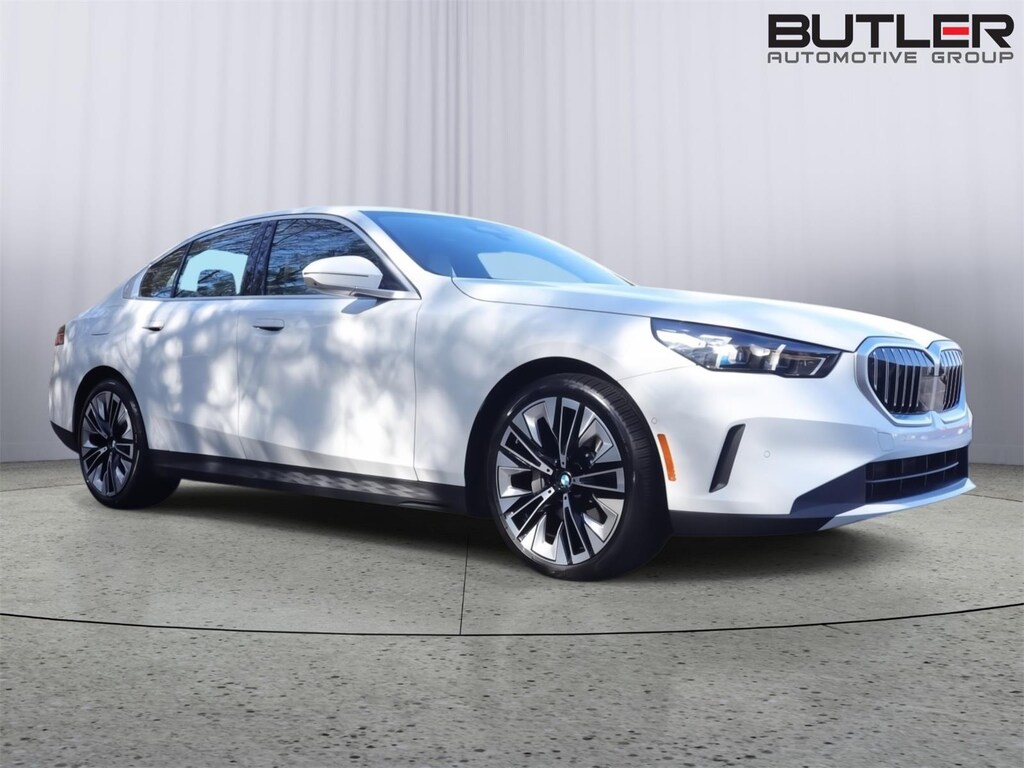 Certified 2025 BMW 5 Series 530i Sedan