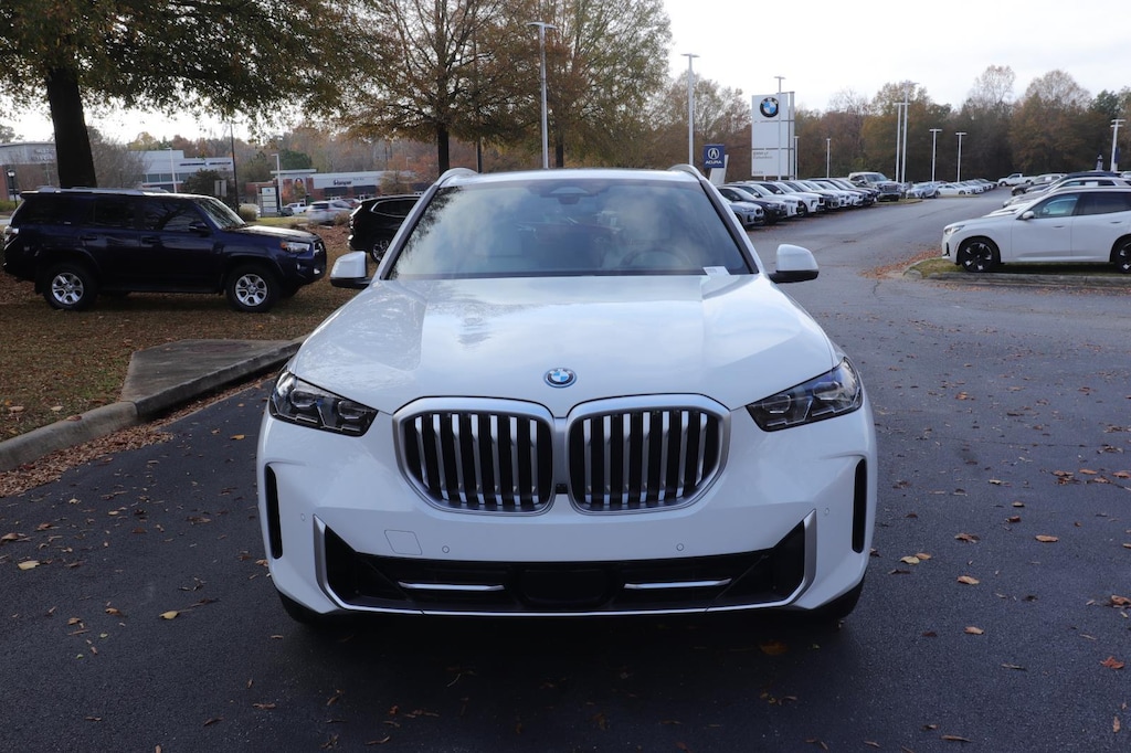 New 2026 BMW X5 xDrive50e Sports Activity Vehicle