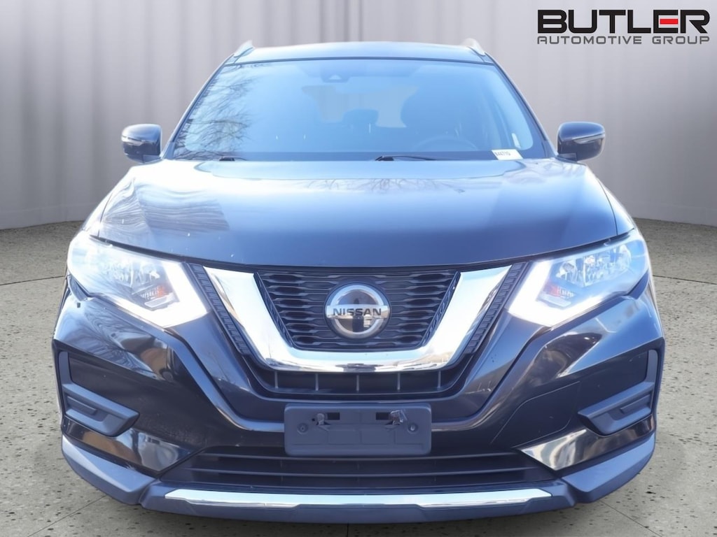 Used 2020 Nissan Rogue SV SUV