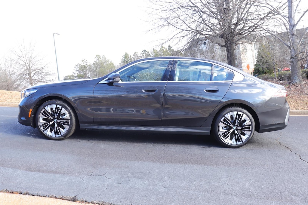 Certified 2025 BMW 5 Series 530i Sedan