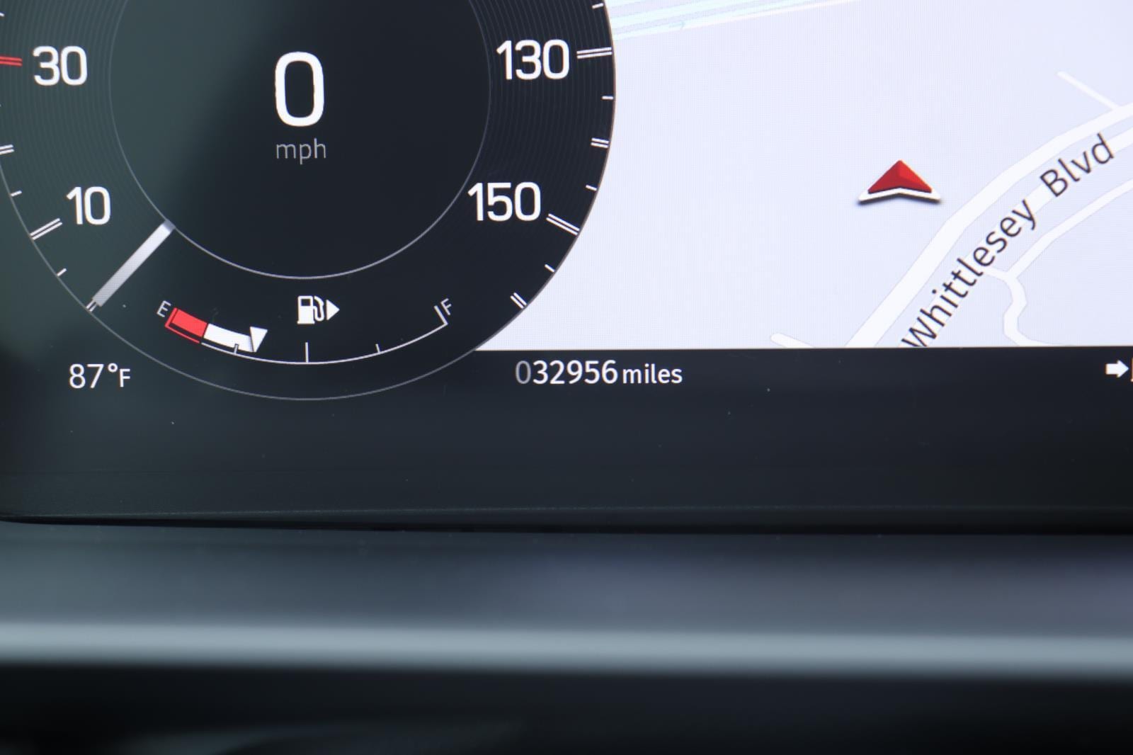2024 Land Rover Discovery S - Photo 31