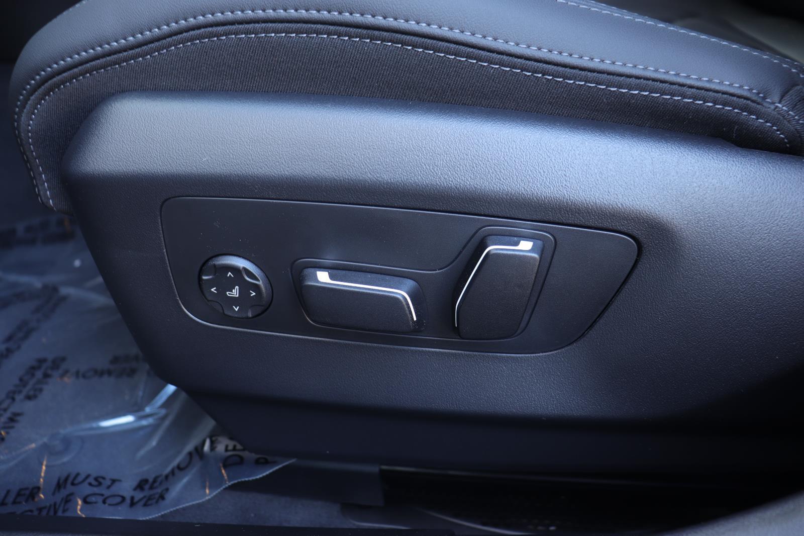 2026 BMW 5 Series 530i - Photo 22
