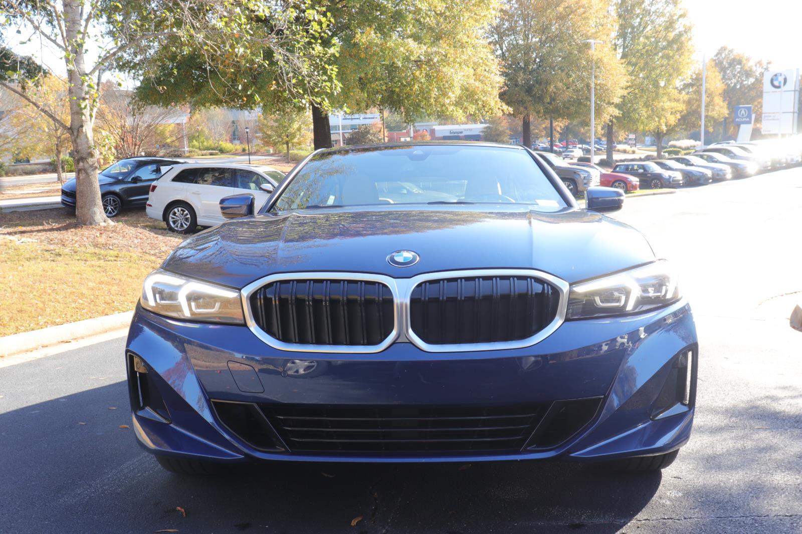 2023 Bmw 330i 3-Series photo 2