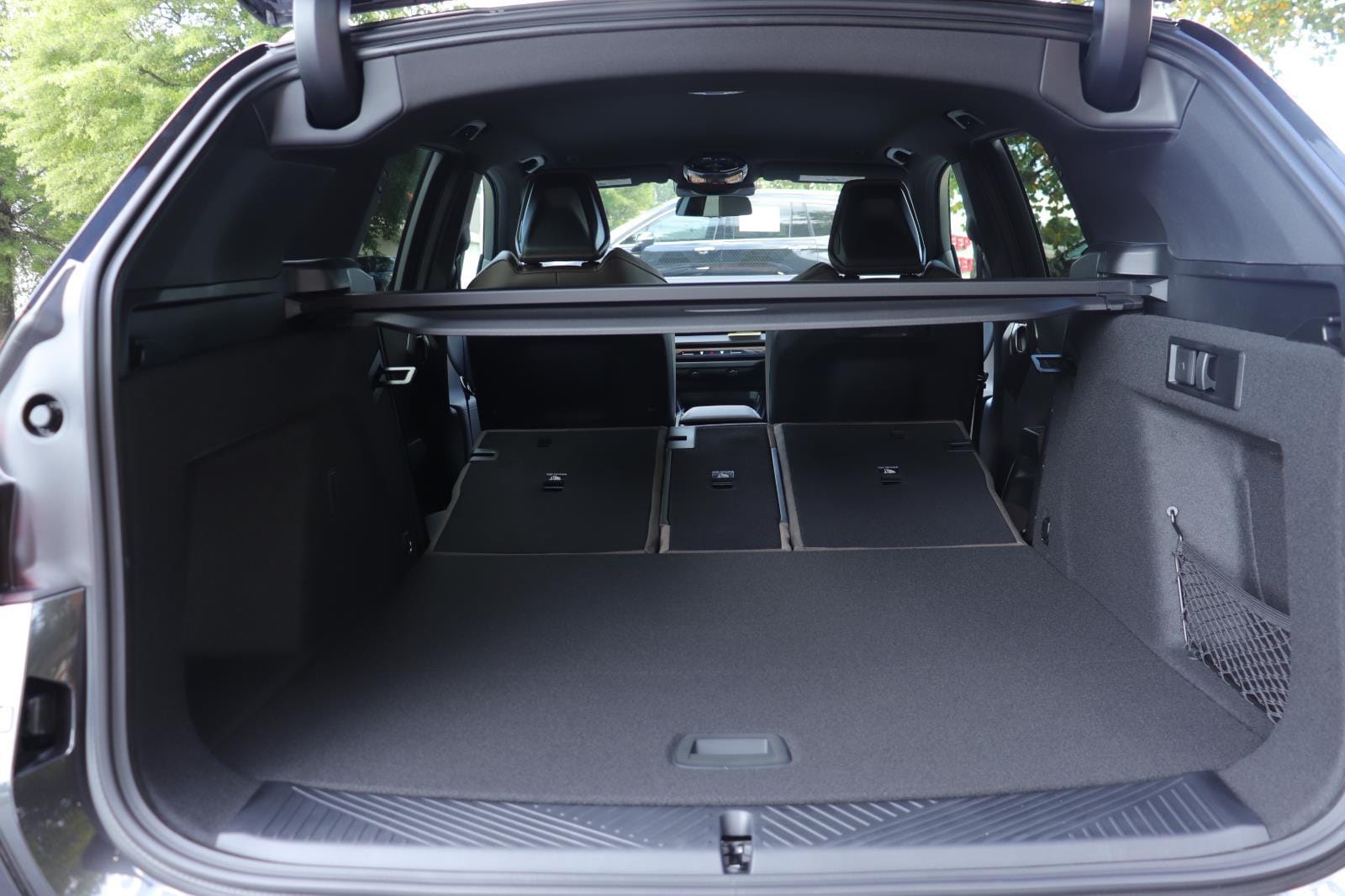 2026 BMW X3 30 - Photo 14