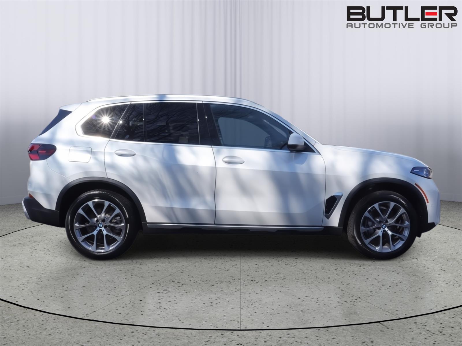 2026 BMW X5 40i - Photo 8