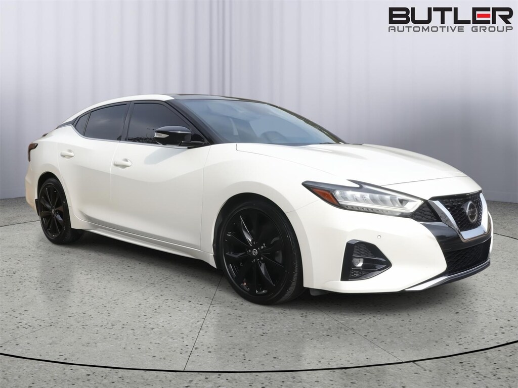 Used 2019 Nissan Maxima SR Sedan