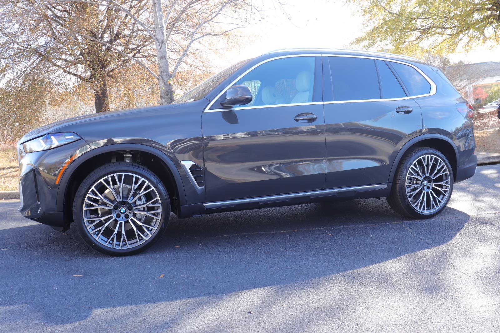 2026 BMW X5 40i's photo