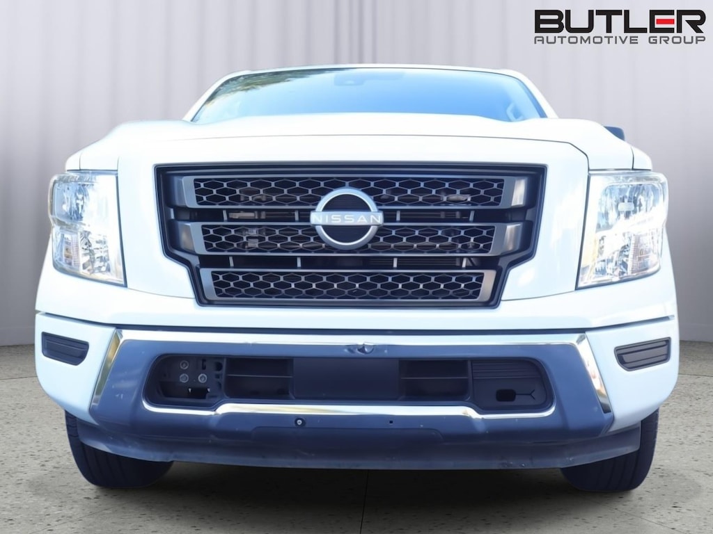 Used 2023 Nissan Titan SV Truck
