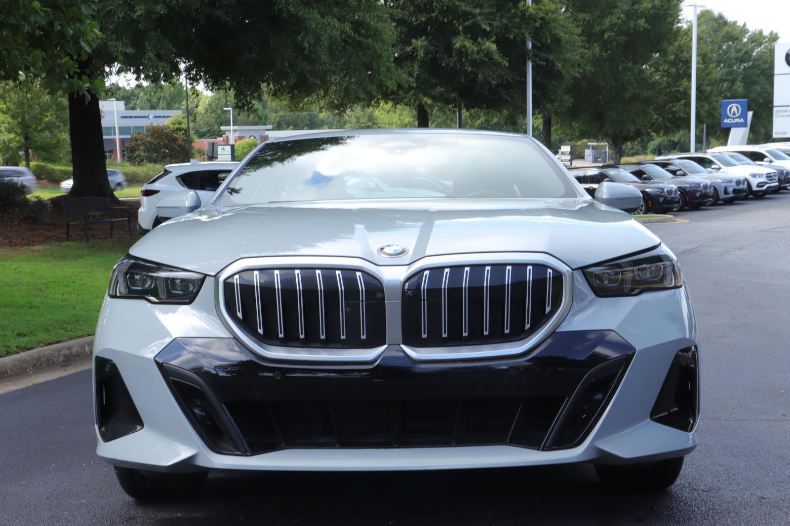 2025 Bmw 530i photo 2