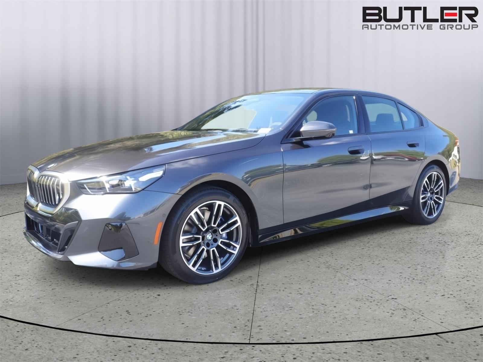 2026 BMW 5 Series 530i Sedan's photo