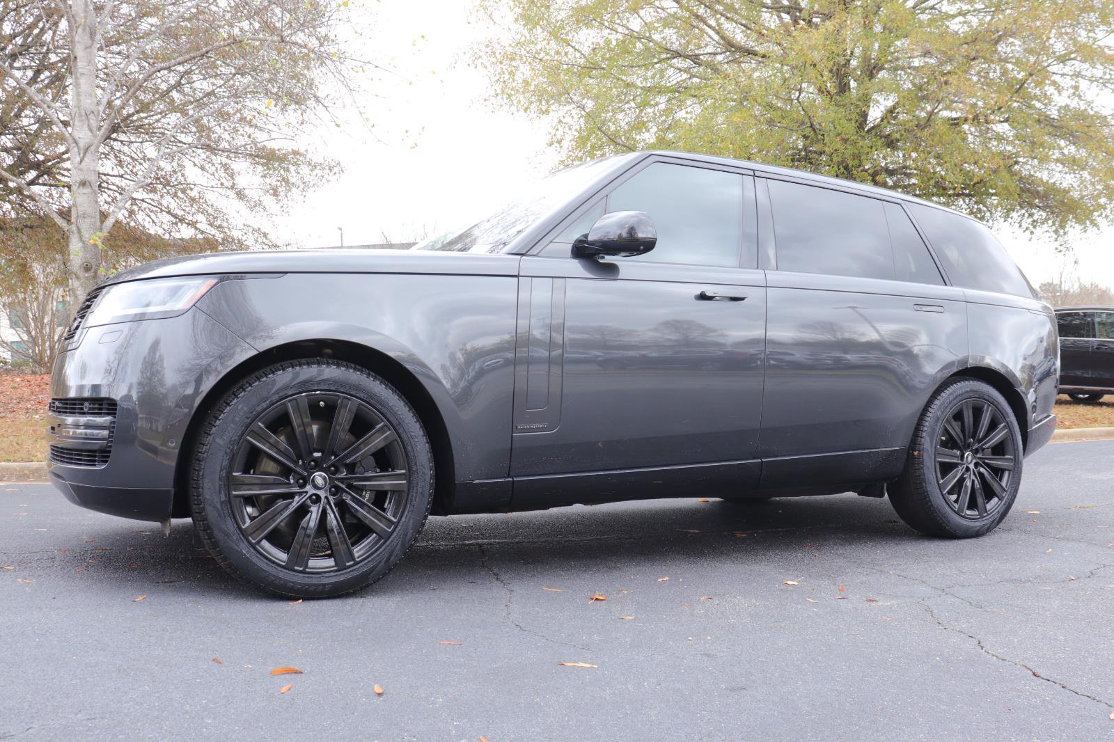 2023 Land Rover Range Rover Autobiography's photo