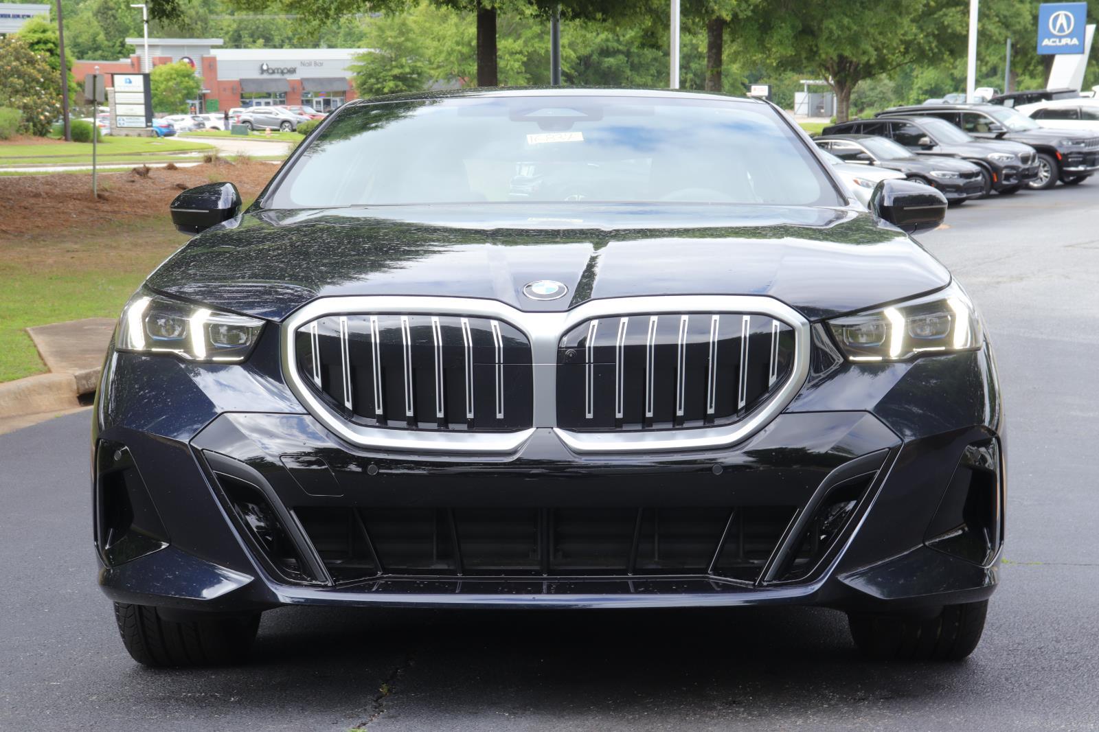 2026 Bmw 530i photo 2