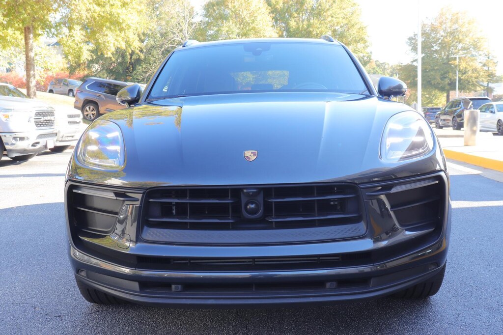 Used 2024 Porsche Macan Base SUV