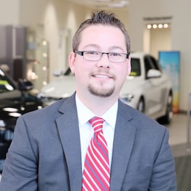 Staff member Alex Thompson from c749bb476eef