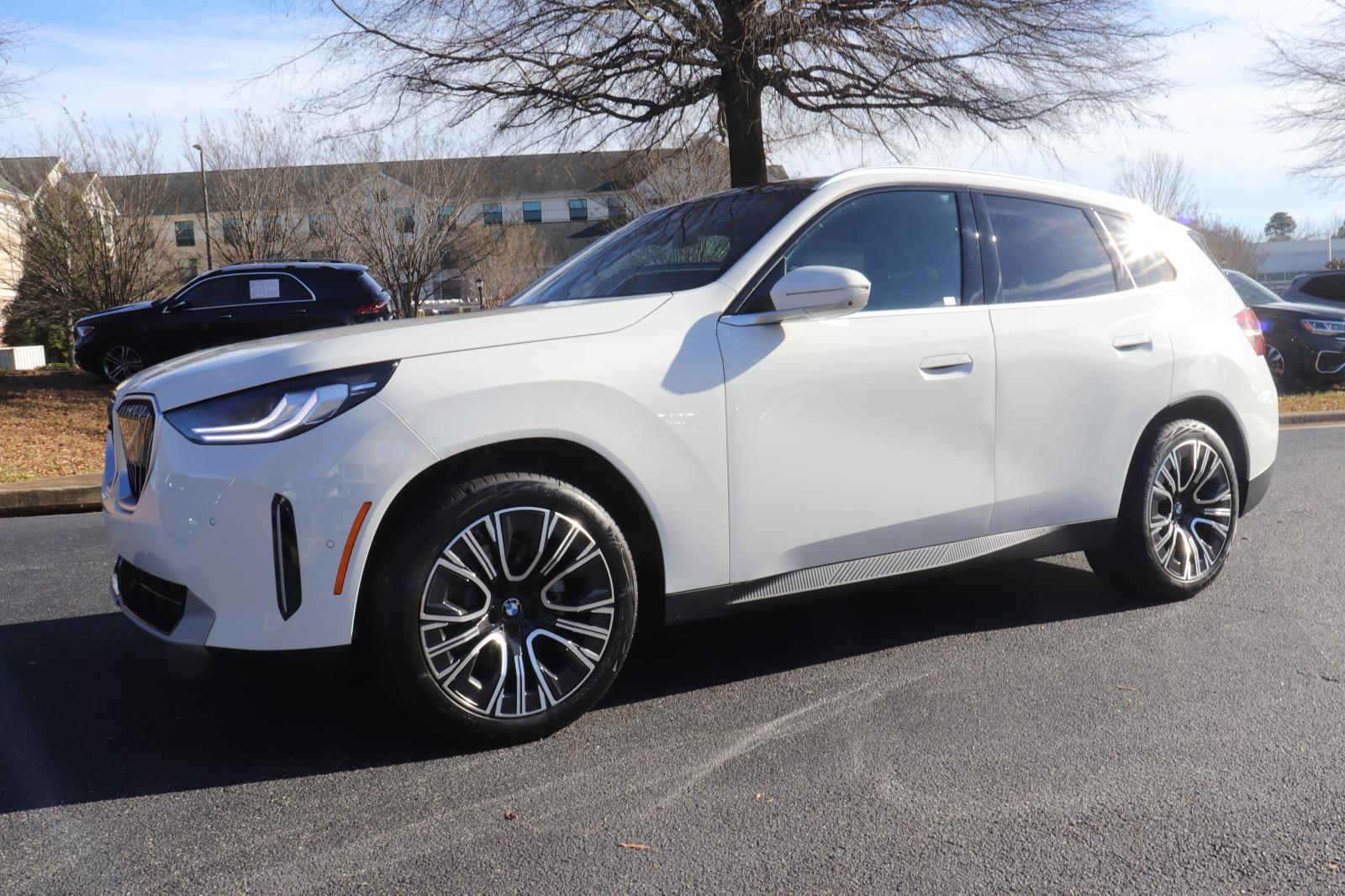 2026 BMW X3 30's photo