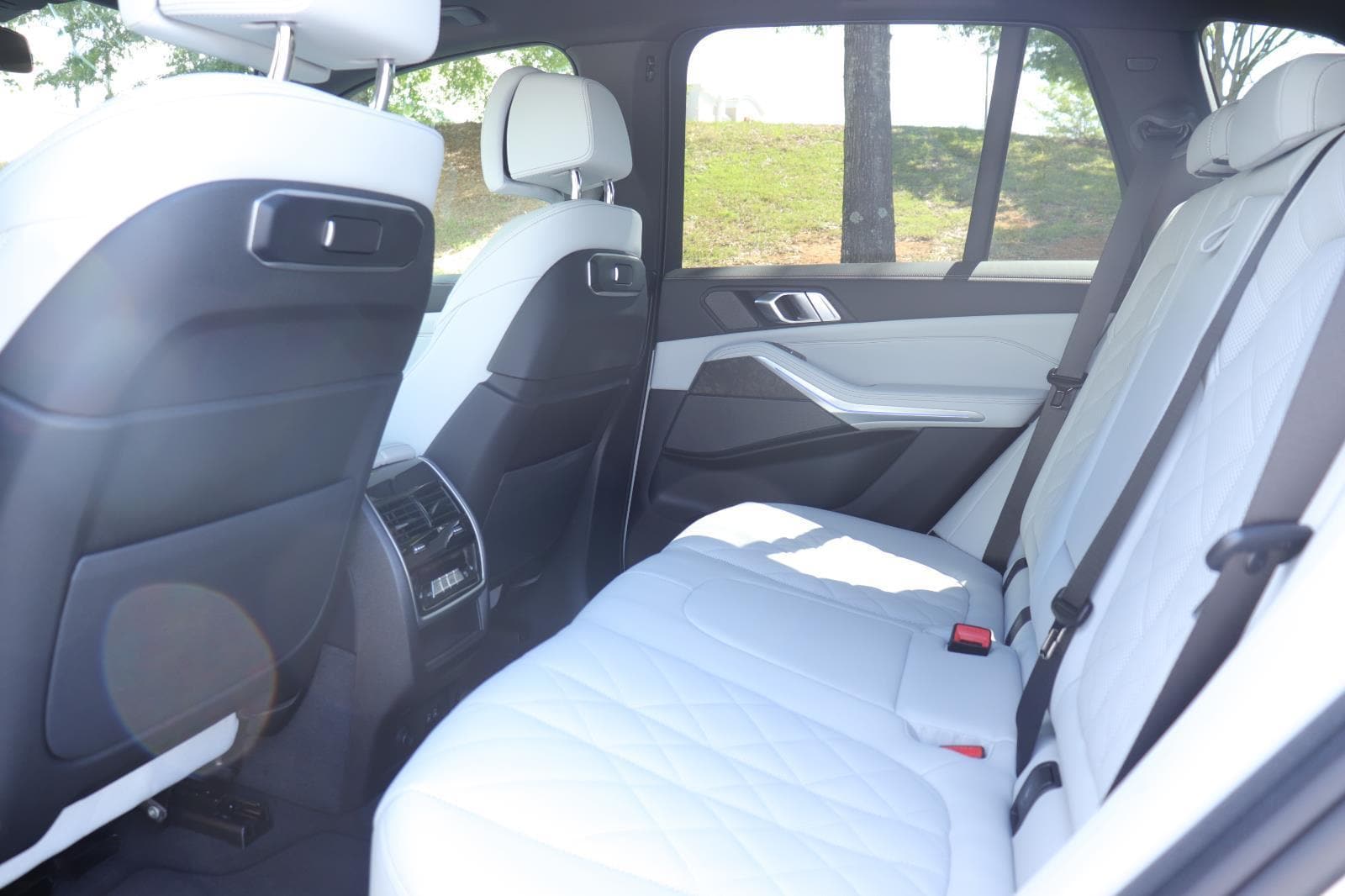 2026 BMW X5 40i - Photo 13