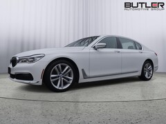 2016 BMW 7 Series 750i Sedan