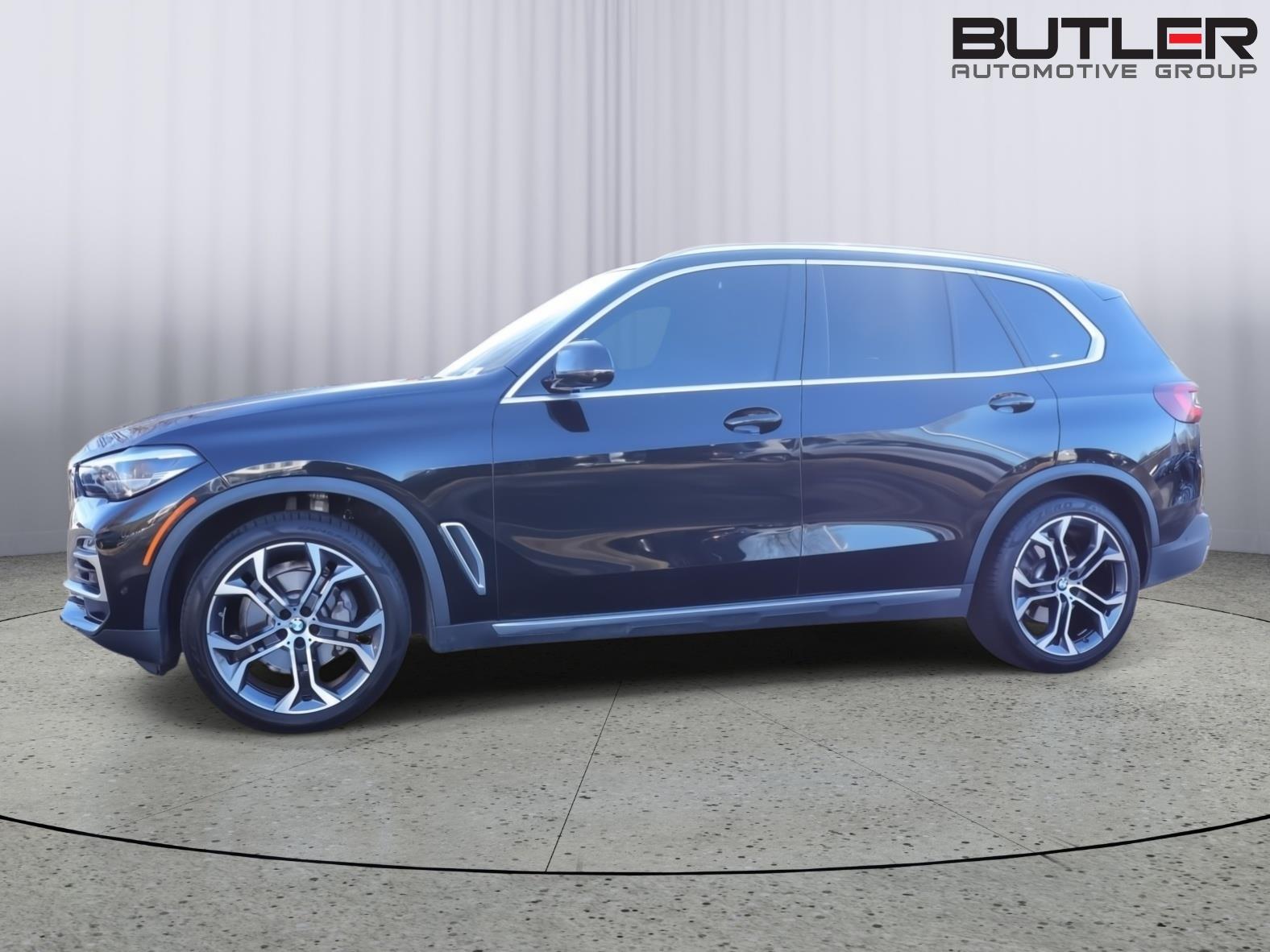 2021 BMW X5 40i's photo