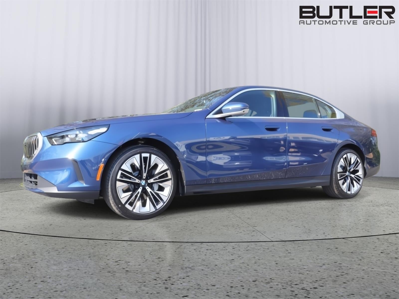 2026 BMW 5 Series 530i Sedan's photo