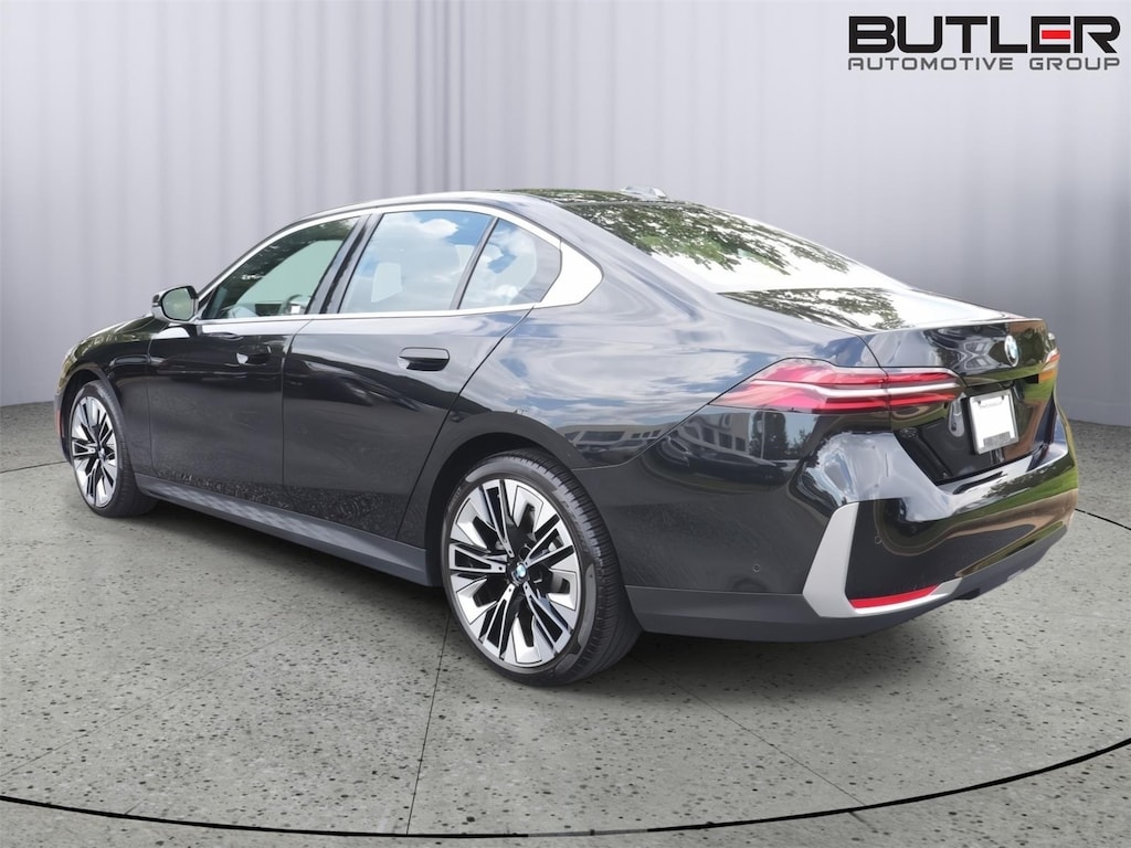 Used 2026 BMW 5 Series 530i Sedan