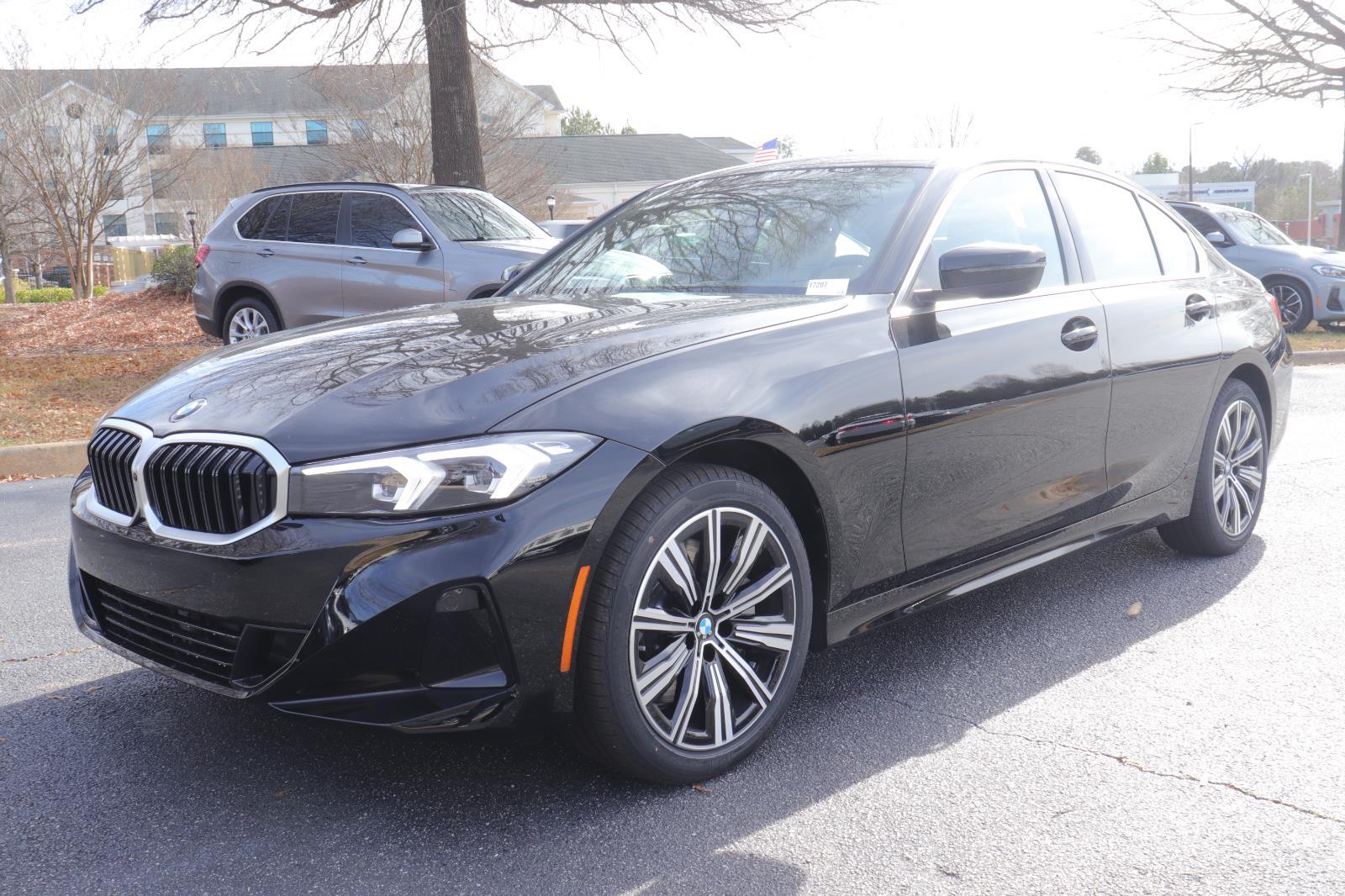 2026 BMW 3 Series 330i's photo