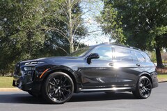 2026 BMW X7 M60i Sports Activity Vehicle