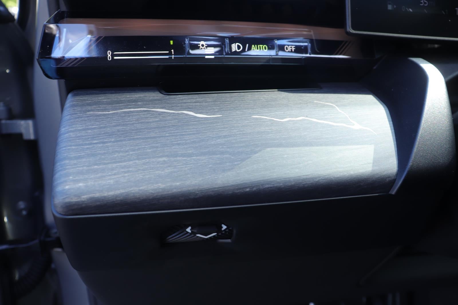2027 BMW 5 Series 530i - Photo 24
