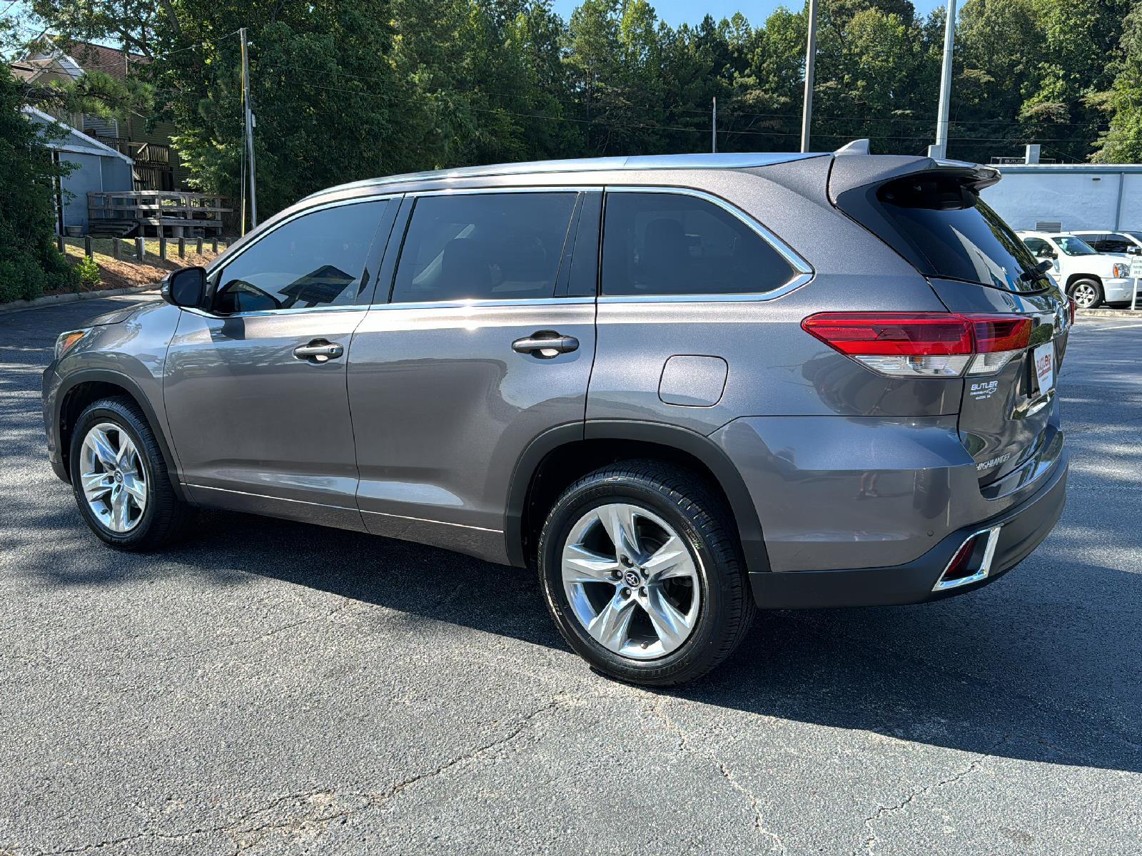 Used 2019 Toyota Highlander Limited with VIN 5TDYZRFH6KS331269 for sale in Columbus, GA