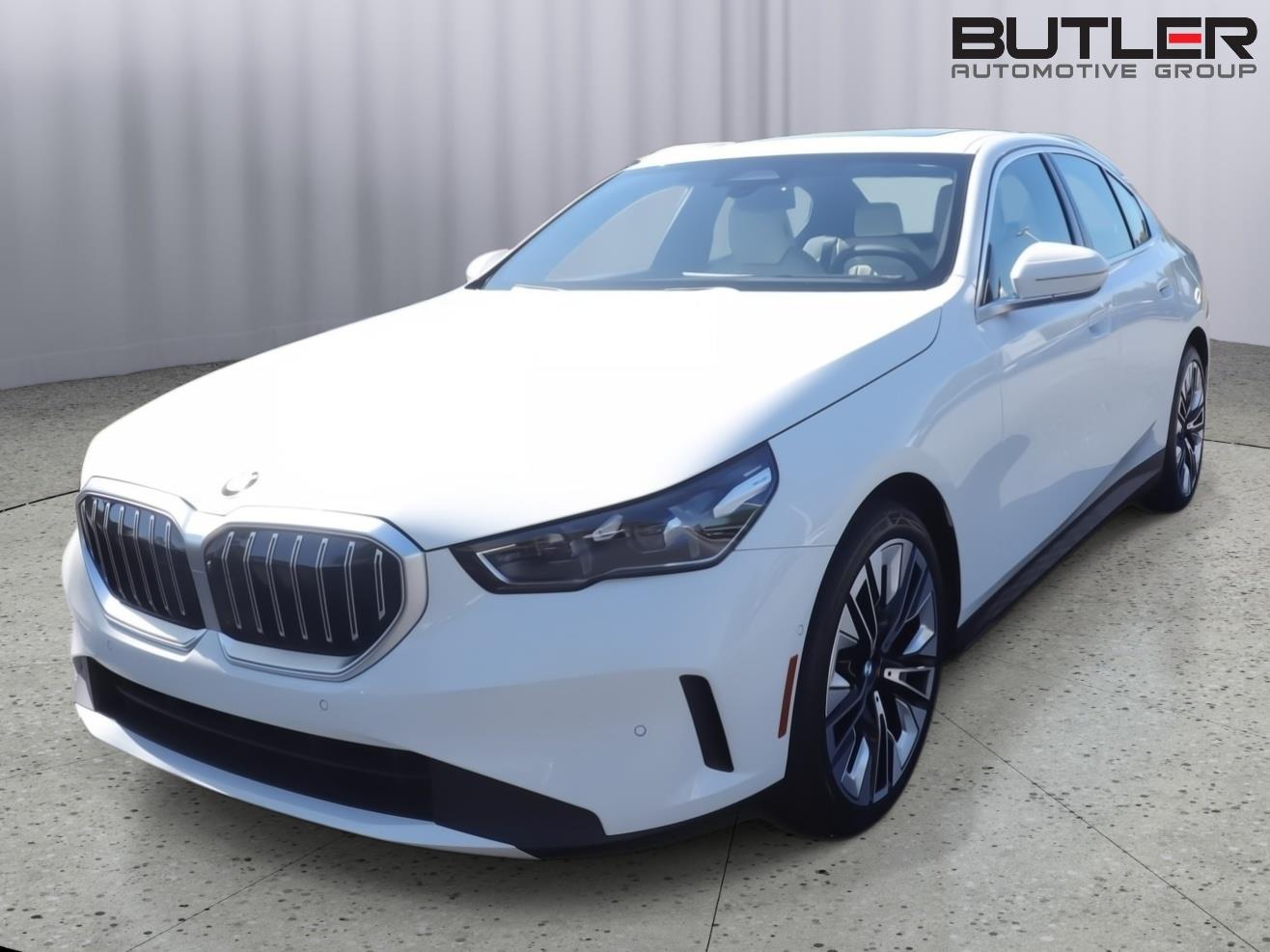 2026 BMW 5 Series 530i Sedan's photo