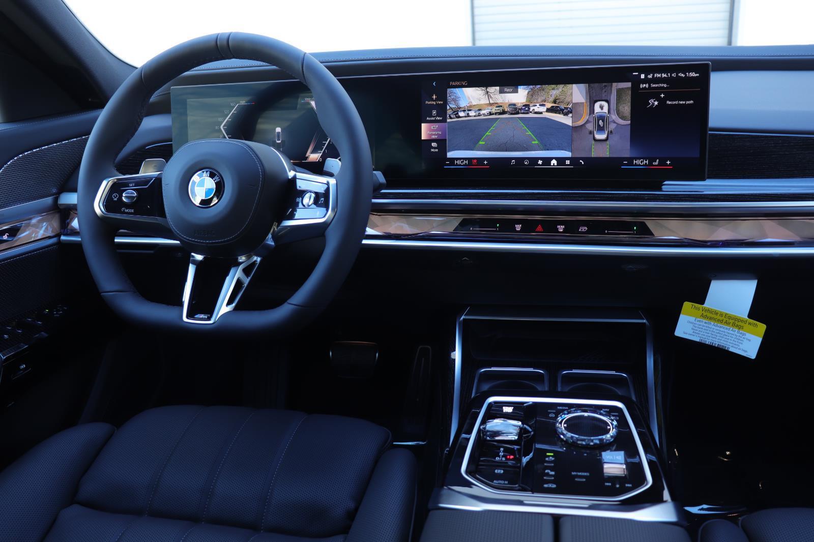 2026 BMW 7 Series 760i - Photo 28